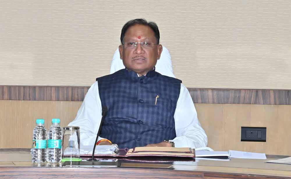 मुख्यमंत्री की अध्यक्षता में आज यहां मंत्रालय महानदी भवन में आयोजित कैबिनेट की बैठक में अनेक महत्वपूर्ण निर्णय लिए गए